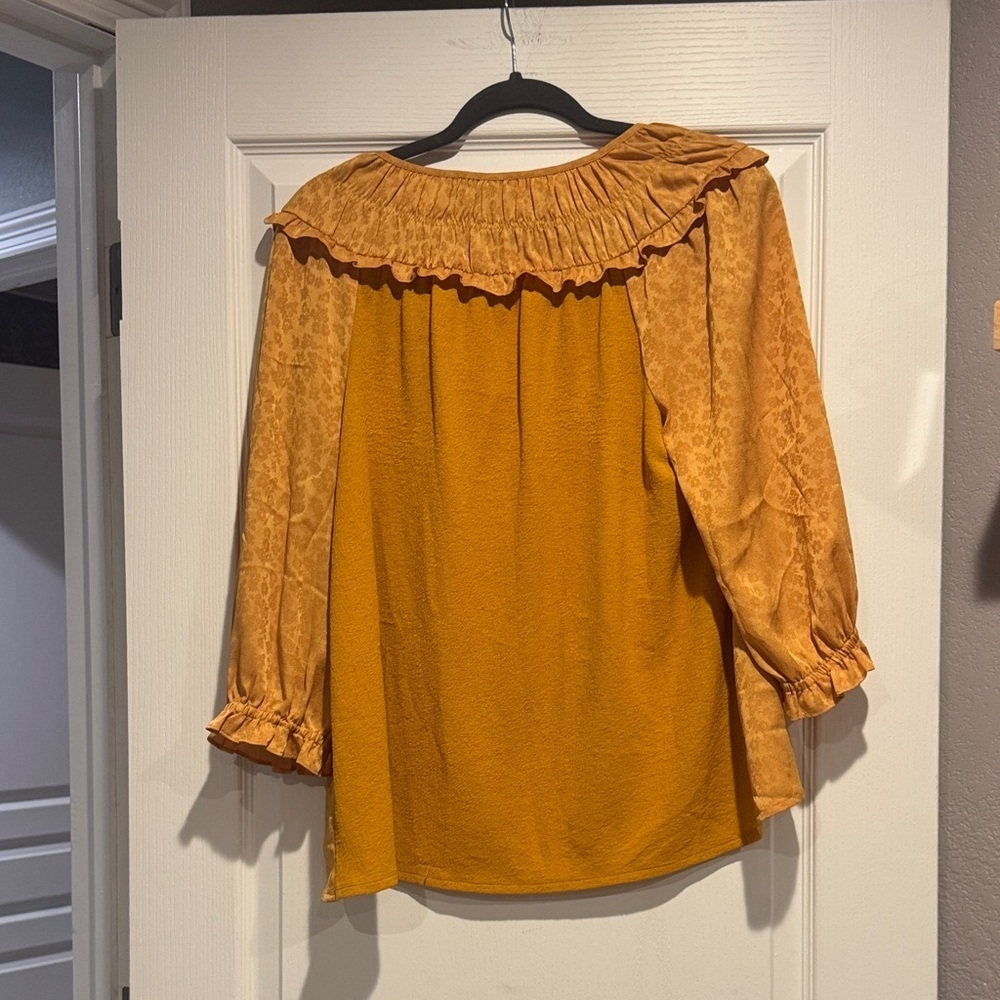 Current Air Golden Ruffle Blouse - Picture 7 of 9